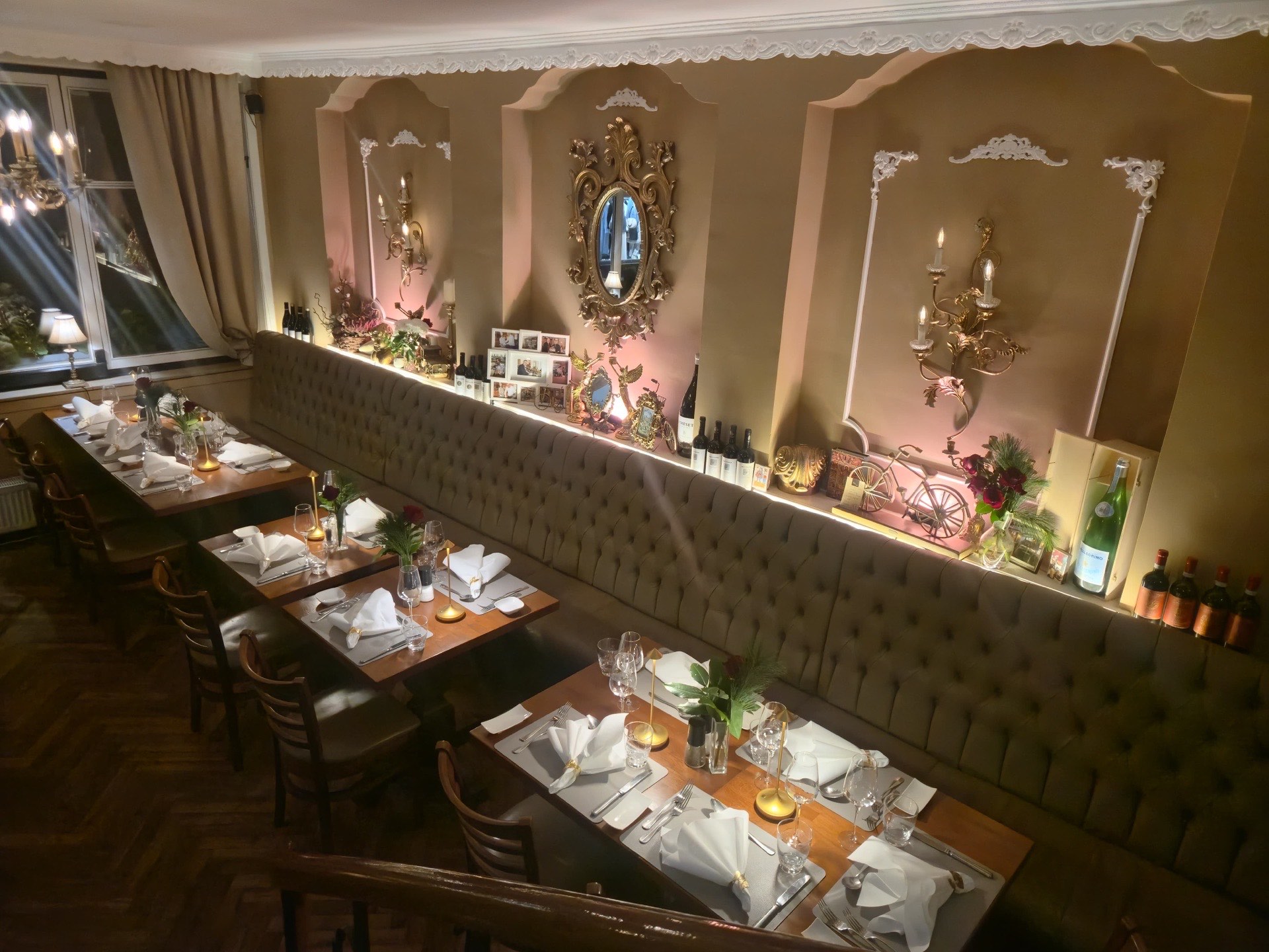 Weiter Blick in den Speisesaal